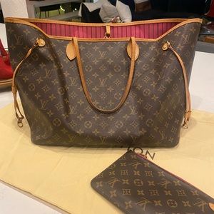Louis Vuitton Tote